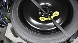 2022 (22) VOLVO XC60 2.0 B5P Plus Dark 5dr AWD Geartronic 4904217