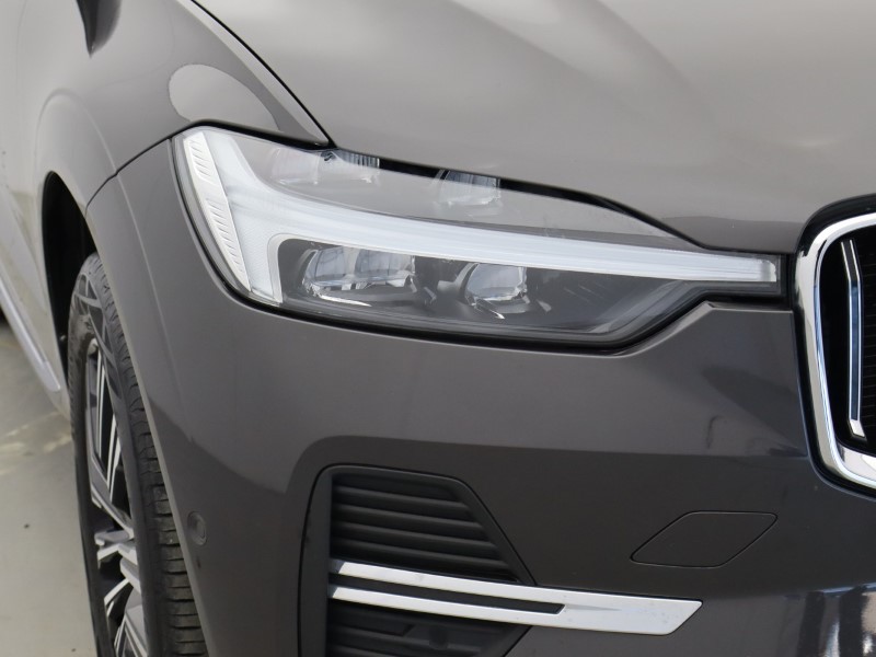 2022 (22) VOLVO XC60 2.0 B5P Inscription 5dr AWD Geartronic 4911839