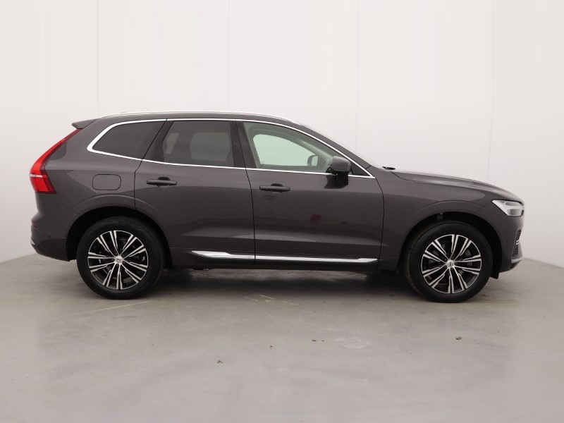 2022 (22) VOLVO XC60 2.0 B5P Inscription 5dr AWD Geartronic 4911833