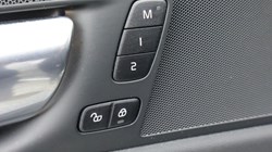 2022 (22) VOLVO XC60 2.0 B5P Inscription 5dr AWD Geartronic 4911870