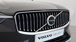 2022 (22) VOLVO XC60 2.0 B5P Inscription 5dr AWD Geartronic 4911837