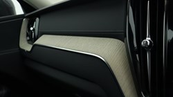 2022 (22) VOLVO XC60 2.0 B5P Inscription 5dr AWD Geartronic 4911891