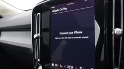 2023 (73) VOLVO XC40 2.0 B3P Ultimate Dark 5dr Auto 4906781