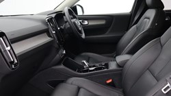 2023 (73) VOLVO XC40 2.0 B3P Ultimate Dark 5dr Auto 4906750