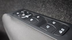 2023 (73) VOLVO XC40 2.0 B3P Ultimate Dark 5dr Auto 4906754