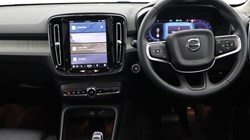 2023 (73) VOLVO XC40 2.0 B3P Ultimate Dark 5dr Auto 4906771