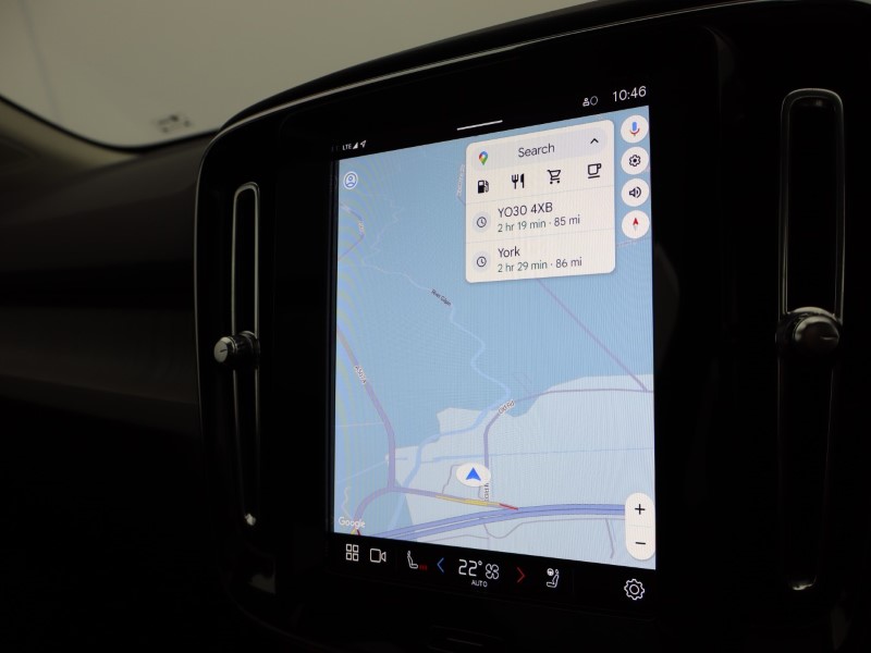 2023 (73) VOLVO XC40 2.0 B3P Ultimate Dark 5dr Auto 4906777