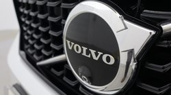 2023 (73) VOLVO XC40 2.0 B3P Ultimate Dark 5dr Auto 4906790