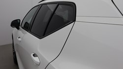 2023 (73) VOLVO XC40 2.0 B3P Ultimate Dark 5dr Auto 4906744