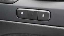 2023 (73) VOLVO XC40 2.0 B3P Ultimate Dark 5dr Auto 4906756