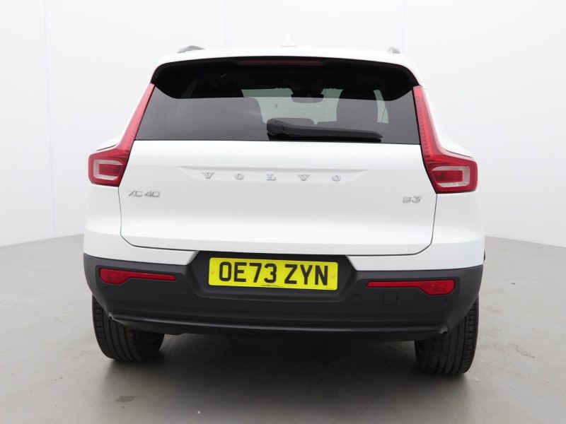 2023 (73) VOLVO XC40 2.0 B3P Ultimate Dark 5dr Auto 4906726