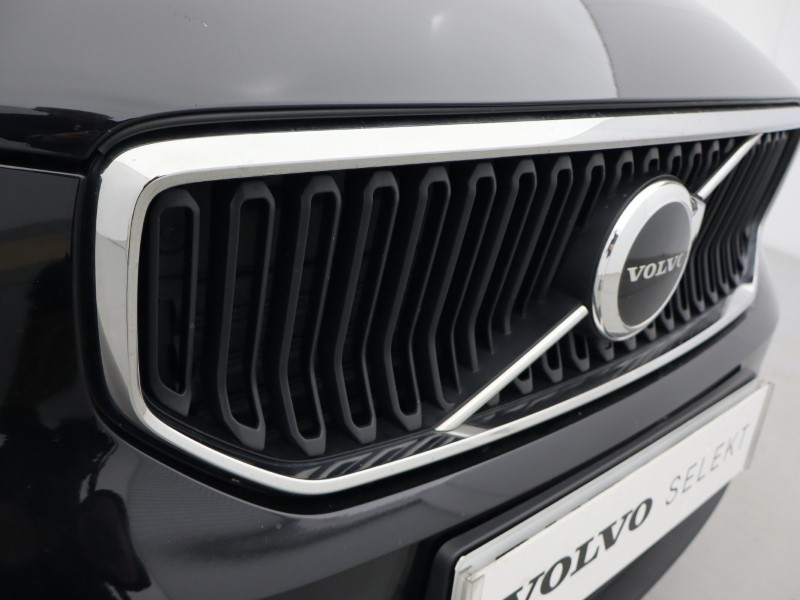 2024 (74) VOLVO XC40 2.0 B3P Core 5dr Auto 4890150