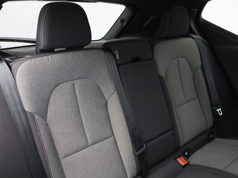 2024 (74) VOLVO XC40 2.0 B3P Core 5dr Auto 4890132