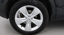 2024 (74) VOLVO XC40 2.0 B3P Core 5dr Auto 4890116
