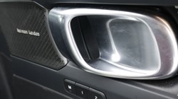2023 (73) VOLVO XC40 2.0 B4P Ultimate Dark 5dr Auto 4933014