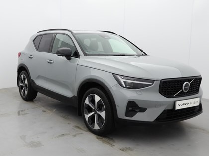 2023 (73) VOLVO XC40 2.0 B4P Ultimate Dark 5dr Auto