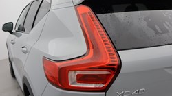 2023 (73) VOLVO XC40 2.0 B4P Ultimate Dark 5dr Auto 4933001