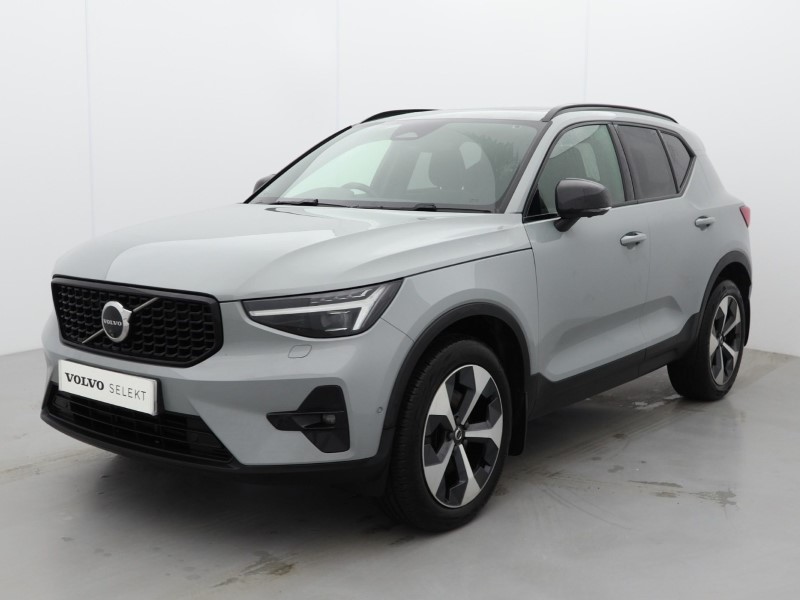 2023 (73) VOLVO XC40 2.0 B4P Ultimate Dark 5dr Auto 4932988