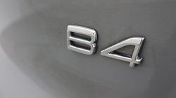 2023 (73) VOLVO XC40 2.0 B4P Ultimate Dark 5dr Auto 4933003