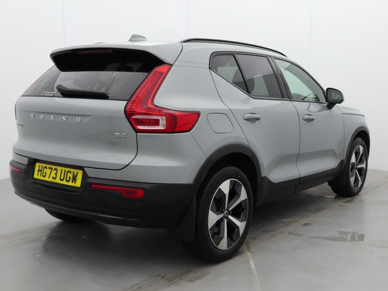 2023 (73) VOLVO XC40 2.0 B4P Ultimate Dark 5dr Auto 4932995