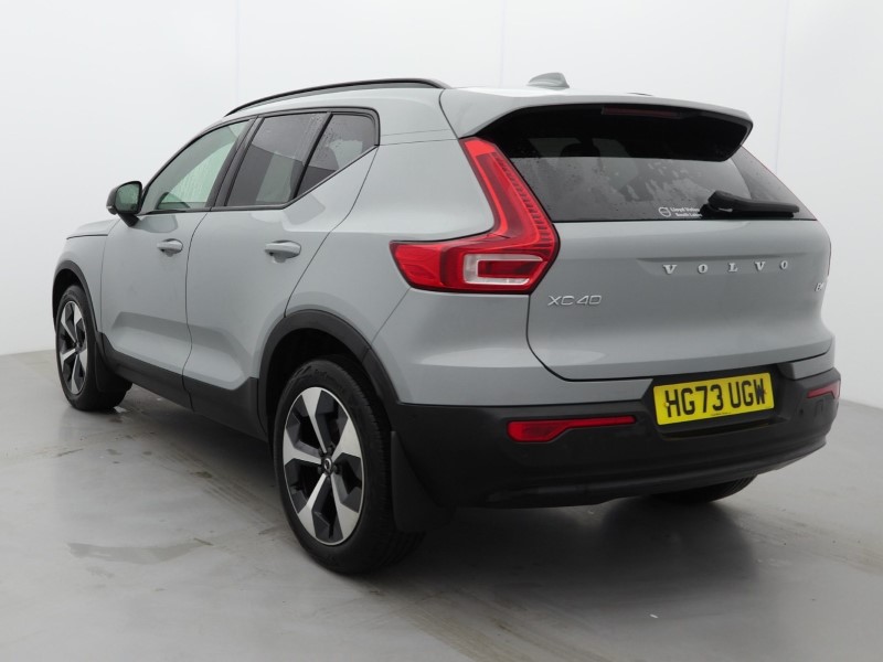 2023 (73) VOLVO XC40 2.0 B4P Ultimate Dark 5dr Auto 4932994