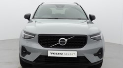 2023 (73) VOLVO XC40 2.0 B4P Ultimate Dark 5dr Auto 4932989