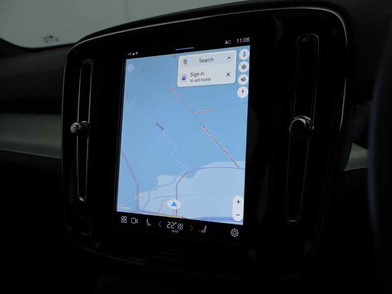 2024 (74) VOLVO XC40 2.0 B3P Core 5dr Auto 4916354