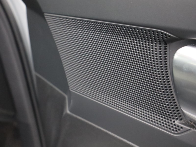 2024 (74) VOLVO XC40 2.0 B3P Core 5dr Auto 4916336