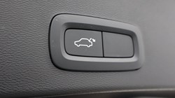 2024 (74) VOLVO XC40 2.0 B3P Core 5dr Auto 4916328