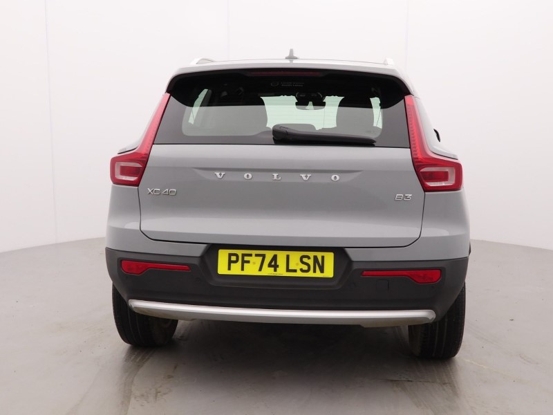 2024 (74) VOLVO XC40 2.0 B3P Core 5dr Auto 4916315