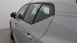 2024 (74) VOLVO XC40 2.0 B3P Core 5dr Auto 4916330