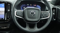 2024 (74) VOLVO XC40 2.0 B3P Core 5dr Auto 4916349