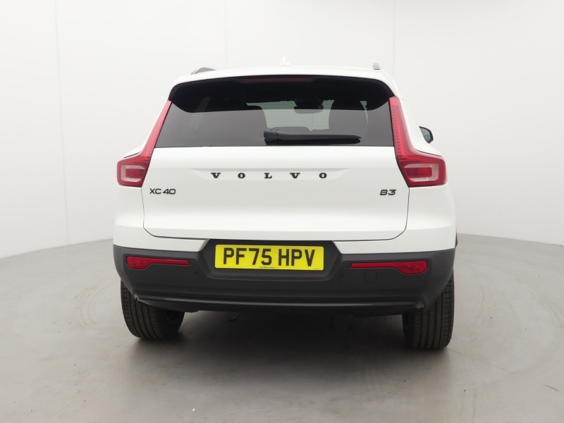2025 (75) VOLVO XC40 2.0 B3P Plus Black Edition 5dr Auto 5635833