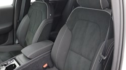 2025 (75) VOLVO XC40 2.0 B3P Plus Black Edition 5dr Auto 5635865