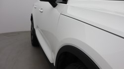 2025 (75) VOLVO XC40 2.0 B3P Plus Black Edition 5dr Auto 5635843