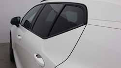 2025 (75) VOLVO XC40 2.0 B3P Plus Black Edition 5dr Auto 5635850