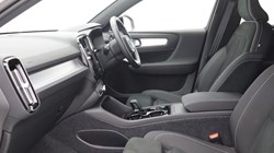 2025 (75) VOLVO XC40 2.0 B3P Plus Black Edition 5dr Auto 5635853