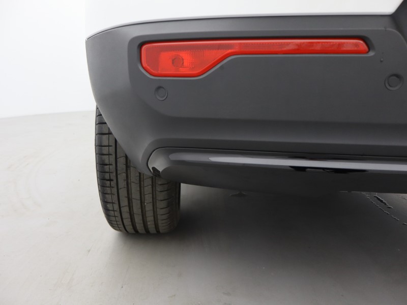 2025 (75) VOLVO XC40 2.0 B3P Plus Black Edition 5dr Auto 5635849