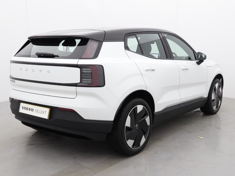 2025 (75) VOLVO EX30 200kW SM Extended Range Plus 69kWh 5dr Auto 4929285