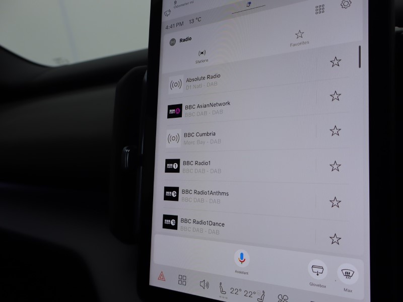 2025 (75) VOLVO EX30 200kW SM Extended Range Plus 69kWh 5dr Auto 4929319