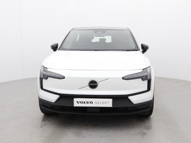 2025 (75) VOLVO EX30 200kW SM Extended Range Plus 69kWh 5dr Auto 4929279