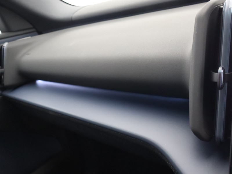 2025 (75) VOLVO EX30 200kW SM Extended Range Plus 69kWh 5dr Auto 4929326