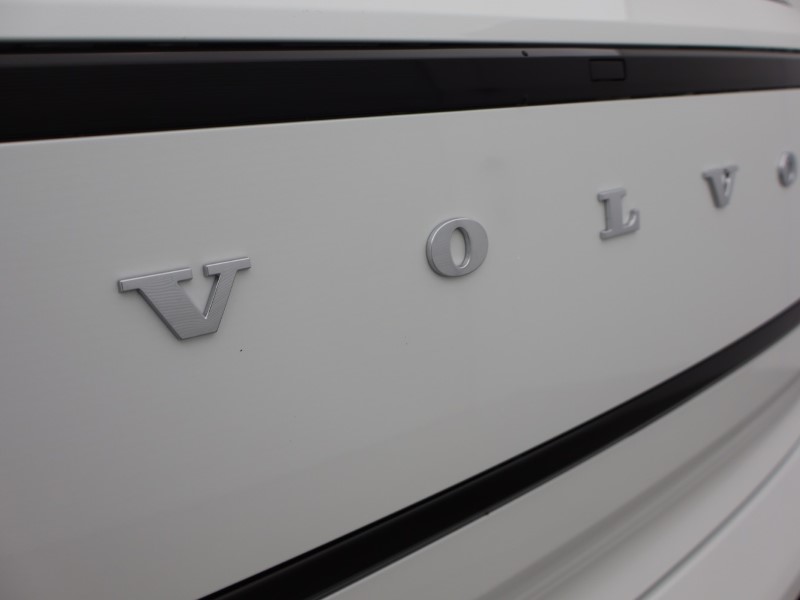 2025 (75) VOLVO EX30 200kW SM Extended Range Plus 69kWh 5dr Auto 4929329