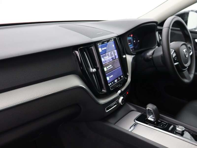 2024 (24) VOLVO XC60 2.0 T6 [350] RC PHEV Plus Dark 5dr AWD Geartronic 4931815