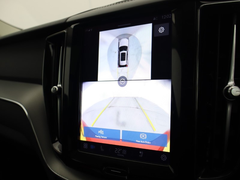 2024 (24) VOLVO XC60 2.0 T6 [350] RC PHEV Plus Dark 5dr AWD Geartronic 4931832