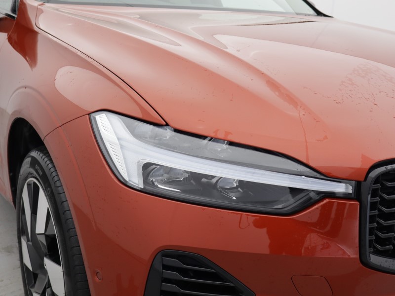 2024 (24) VOLVO XC60 2.0 T6 [350] RC PHEV Plus Dark 5dr AWD Geartronic 4931789