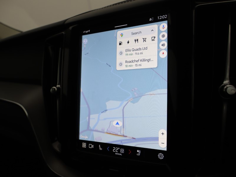 2024 (24) VOLVO XC60 2.0 T6 [350] RC PHEV Plus Dark 5dr AWD Geartronic 4931831