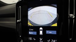 2021 (71) VOLVO XC40 1.5 T5 Recharge PHEV R DESIGN Pro 5dr Auto 4928130