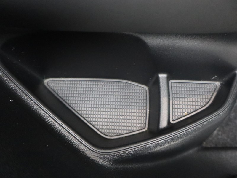 2021 (71) VOLVO XC40 1.5 T5 Recharge PHEV R DESIGN Pro 5dr Auto 4928121