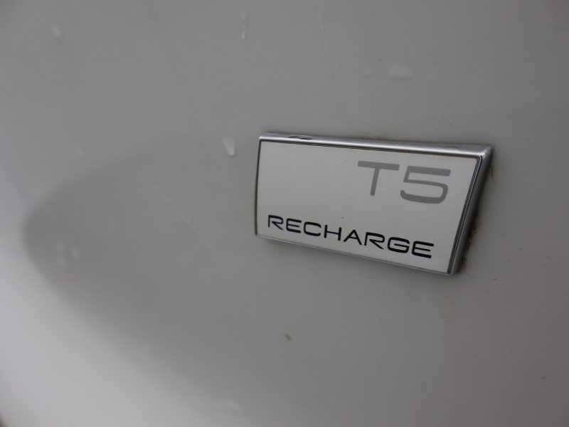 2021 (71) VOLVO XC40 1.5 T5 Recharge PHEV R DESIGN Pro 5dr Auto 4928096